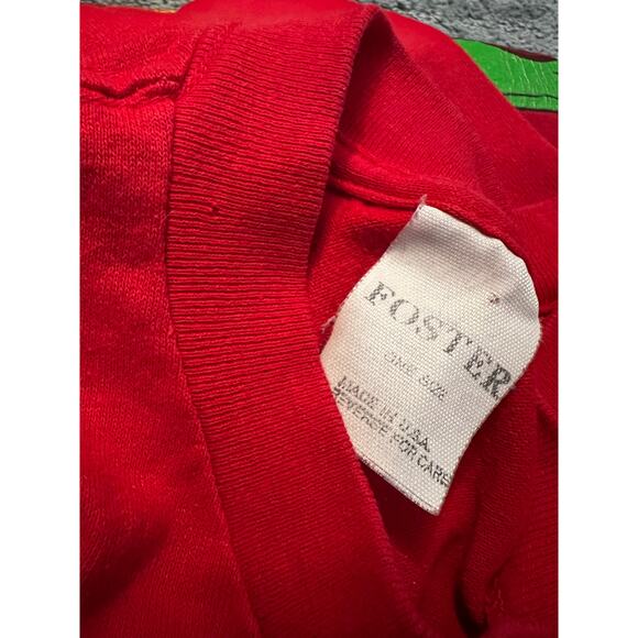 Vintage Disney Christmas Tshirt Mickey Mouse Santa and pluto Happy Holiday read* - Picture 8 of 9